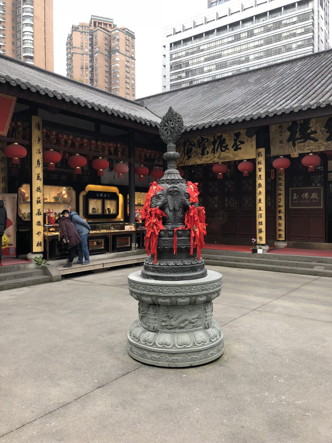 中国・上海で初詣に行くなら・その2｜玉佛禅寺 | JOYTEL